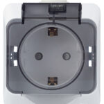 Розетка Systeme Electric Этюд накладная белая со шторками с крышкой (PA16-044B)