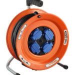 Удлинитель UNIVersal с заземлением 50 м на катушке 3,5 кВт 4 розетки КГ 3х1,5 кв.мм IP44