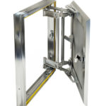 Люк ревизионный под плитку Хаммер Слава алюминиевый 500х700 мм скрытый нажимной