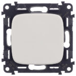 Переключатель Legrand Valena Allure одноклавишный встраиваемый белый (752706)