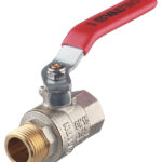 Кран шаровой латунный Valtec Base 1/2 ВР(г) х 1/2 НР(ш) ручка прямой (VT.215.N.04)