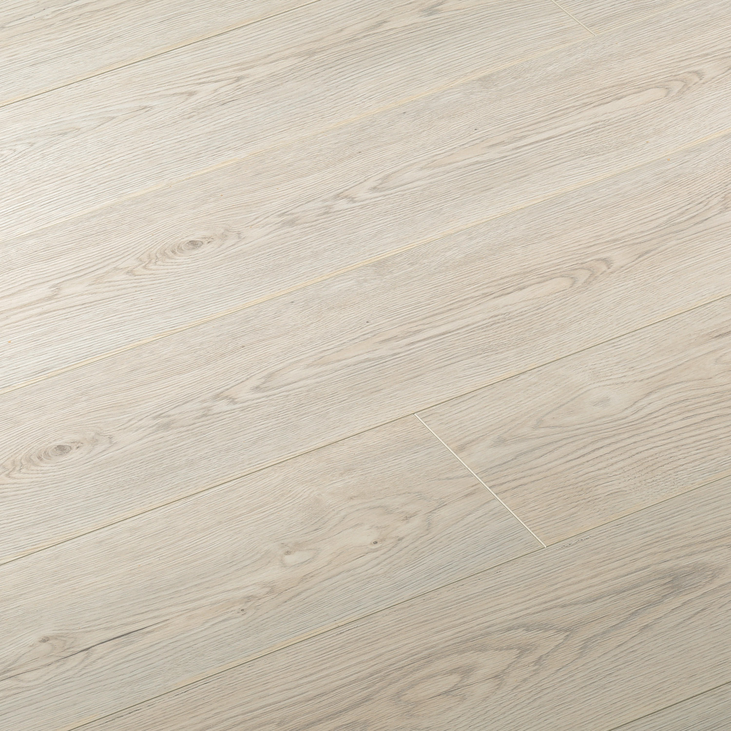 original-33388.jpg Ламинат 33 класс Ultradecor Expert Choice дуб стерлинг туманный 2,22 кв.м 8 мм с фаской — изображение 1