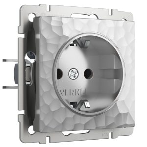 Розетка Werkel встраиваемая серебряная со шторками (a052076)
